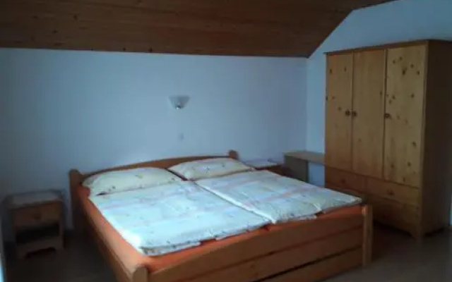 Rooms-Apartment Renata