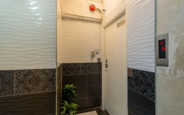 Happy Holidays Hostel(Next to Tsim Sha Tsui MTR Station)