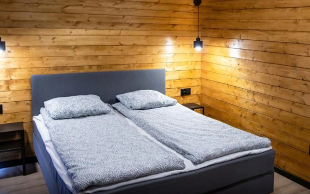Luxury Holiday Home With Terrace, Sauna, Jacuzzi