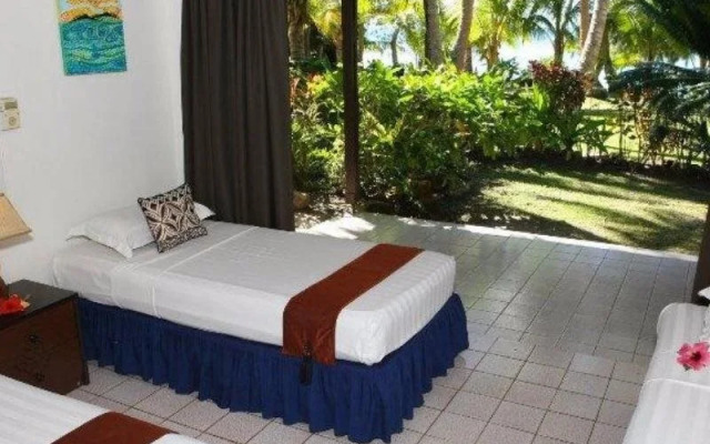 Naigani Island Resort