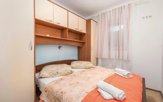 Stunning Apartment in Kampor With Wifi and 2 Bedrooms