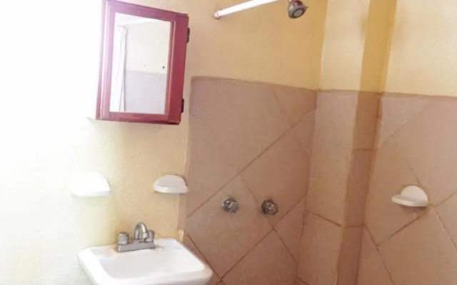 Iguana Loca Hostel