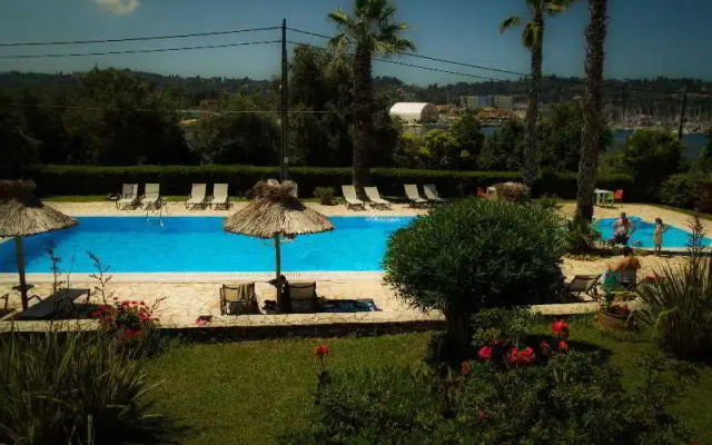 Alexandros & Gerekos Apartments