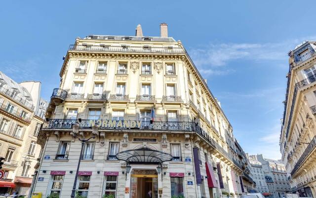 Normandy Hotel вид на фасад