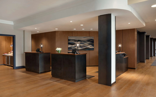 Hotel Champlain Burlington, Curio Collection by Hilton