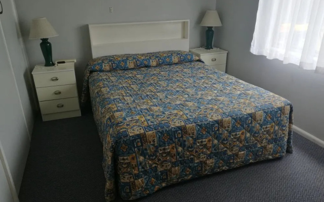 Anchorage Holiday Units