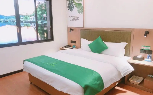 GreenTree Inn Express Neijiang Zizhong County China Railway City Center