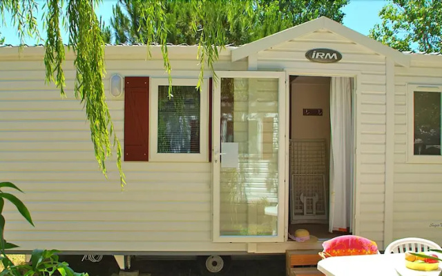 Le Camping les Champs Blancs