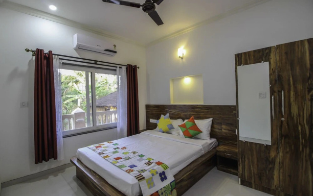 OYO 10966 Home Poolside Paradise 2BHK Siolim
