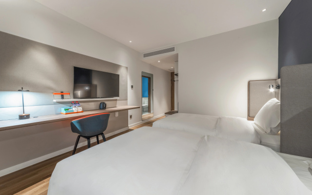 Holiday Inn Express Yangquan City Center by IHG