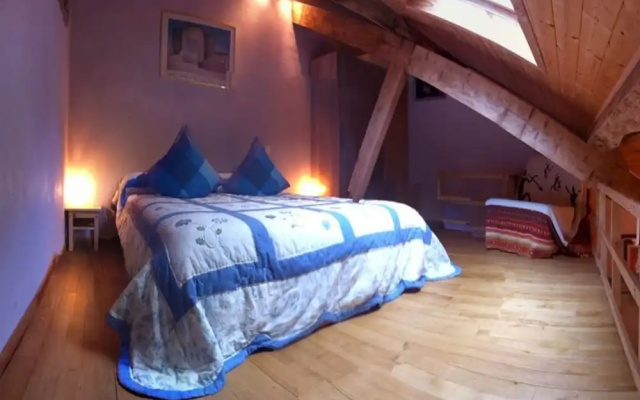 Moulin De Record
