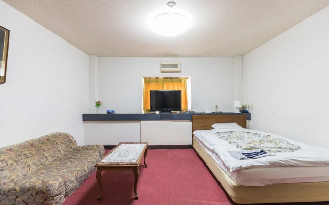 OYO Joetsu Central Hotel Takada-Nakamachi