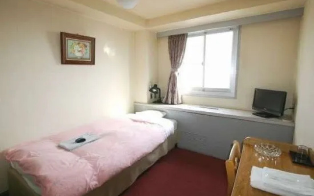 Weekly Sho Hotel Toyama New Building