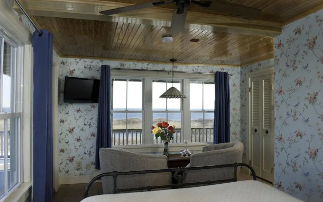The 1661 Inn
