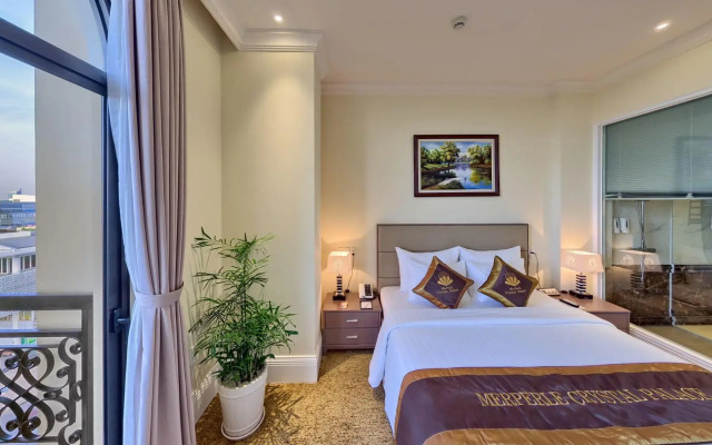 MerPerle Crystal Palace Hotel