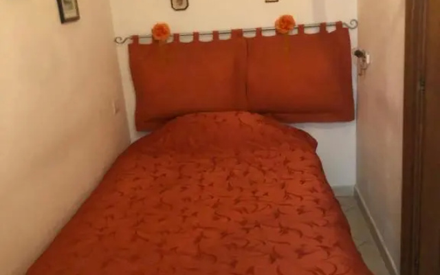 Lory’s residence