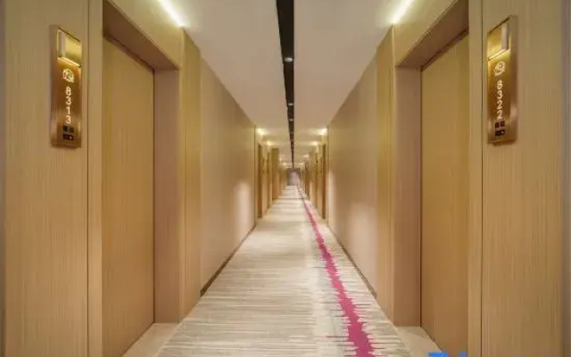 Meihao EZZI Hotel (Yuxi Xinping Ethnic Square)