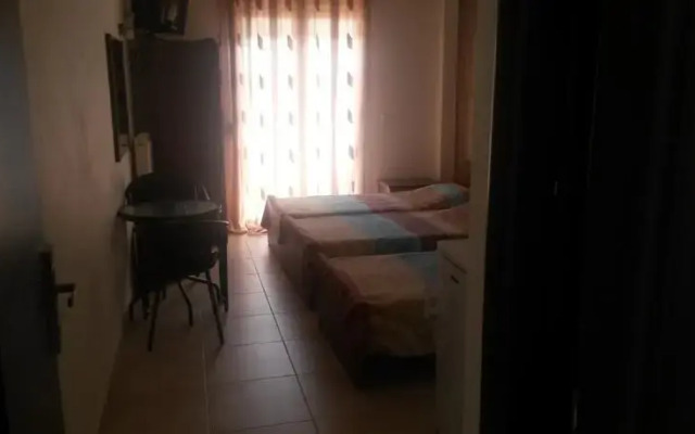 Evpator Rooms