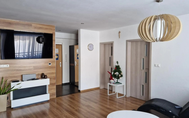 Apartment Panorama 35C