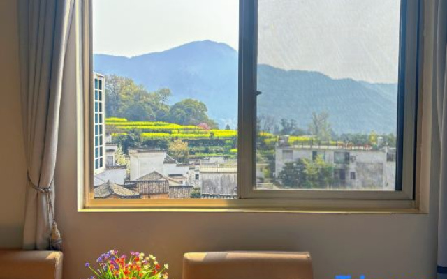 Jiangling Huamanyuan Homestay (Jiangling Scenic Area)