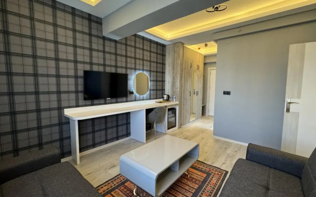 El Baboos Hotel