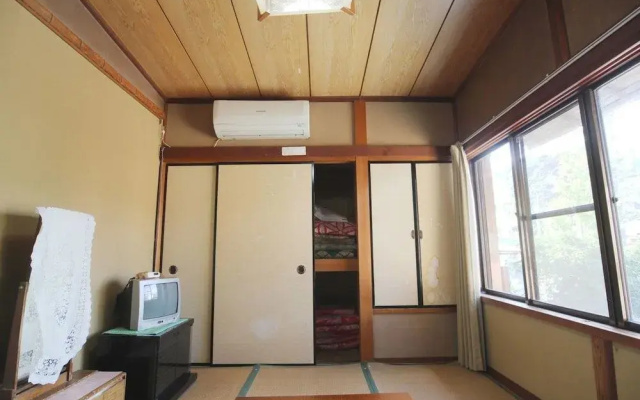 Antique room with Onsen in Atami