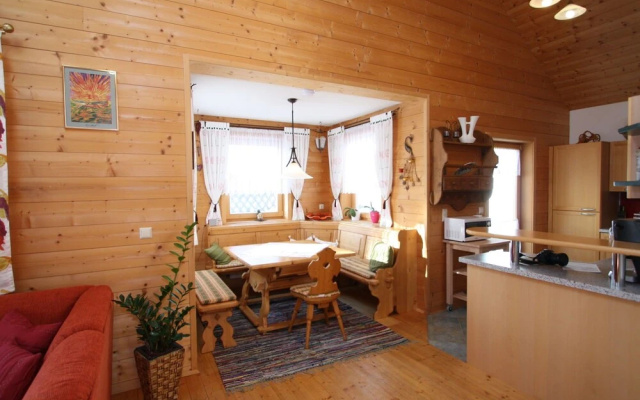 Charming Chalet in Hohentauern near Ski Lift