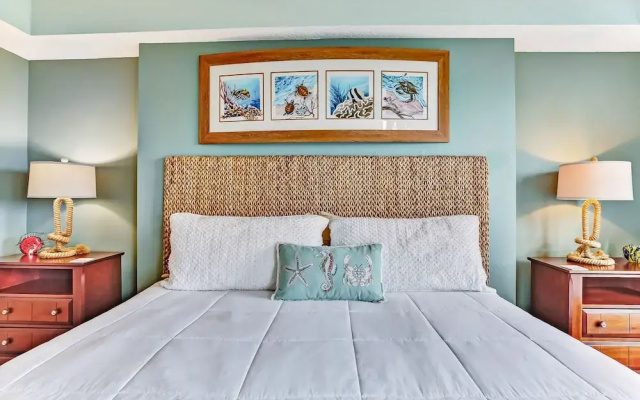 Cozy Beachfront 1BR w/ Stunning Views