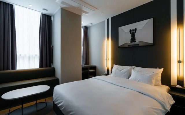 Yangju Ippda Hotel