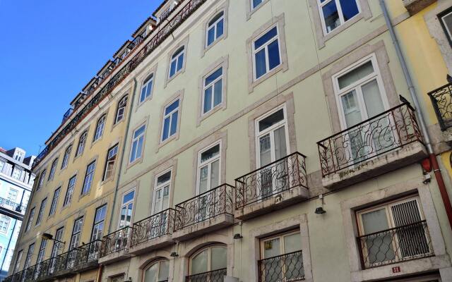 Отель Hello Lisbon Cais do Sodre Apartments Португалия, Лиссабон - 5 отзывов об отеле, цены и фото номеров - забронировать отель Hello Lisbon Cais do Sodre Apartments онлайн вид на фасад