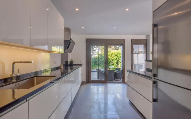 Aldea Blanca Luxury Townhouse