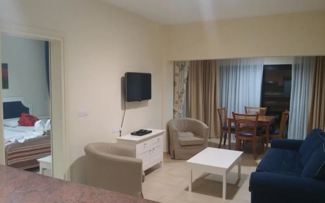 Royal Blue Hotel and Spa Paphos ex Pafiana Heights