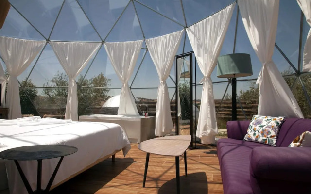 Glamping Skies