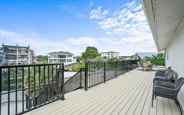 Destin Beach House - Happy Harbor House