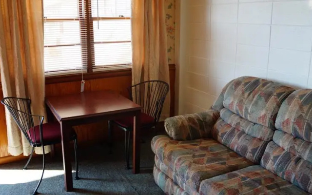 Travel Inns south