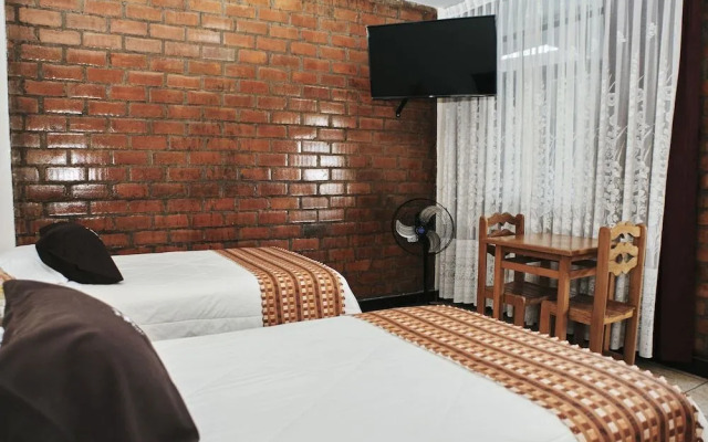 Bris Hotel