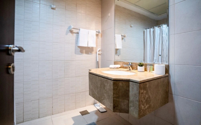Tanin - Luxurious and Contemporary Studio in JLT Cluster R