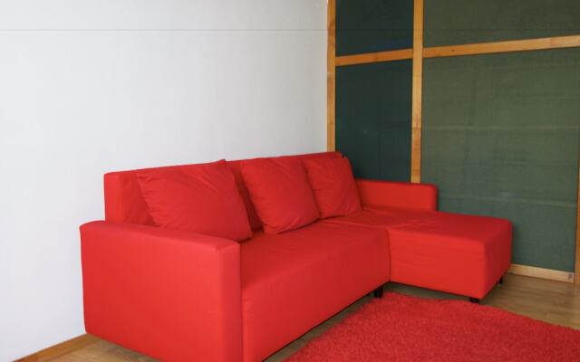 Апартаменты LUXKV Apartment on Staropimenovskiy 4 комната для гостей