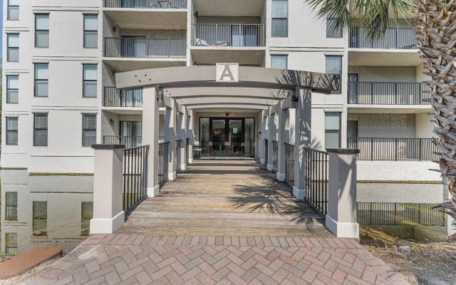 Xanadu A1 by Hilton Head Retreats