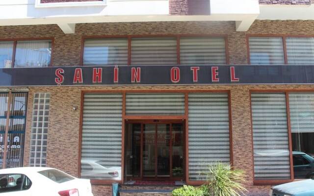 Sahi̇n Hotel Турция, Алашехир - отзывы, цены и фото номеров - забронировать отель Sahi̇n Hotel онлайн вид на фасад