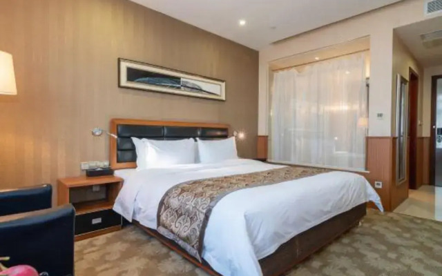 Dayi Yiho Hotel