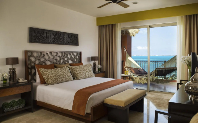 Villa del Palmar Cancun Luxury Beach Resort & Spa