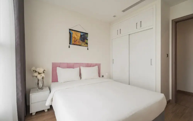 Vinhomes Green Bay Luxury Apartment