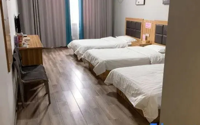 Mango Hotel