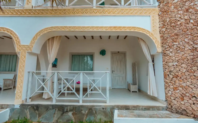 Twiga Beach Resort