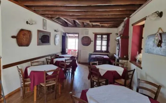 Elafotopos Hotel