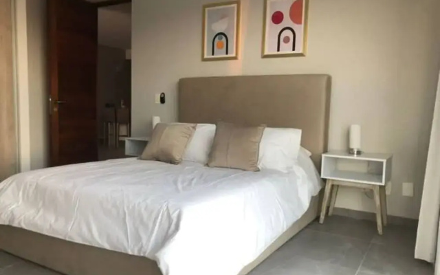 Incredible apartment 8 pax near beach