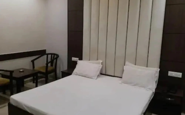 Goroomgo Pal Regency Ambala