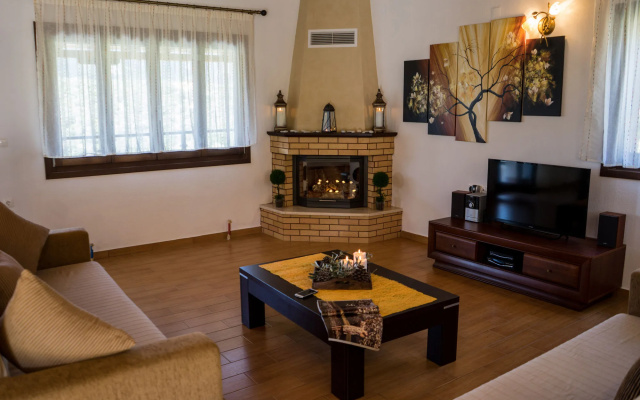 Four Seasons Villas