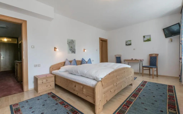 Pension Trojerhof